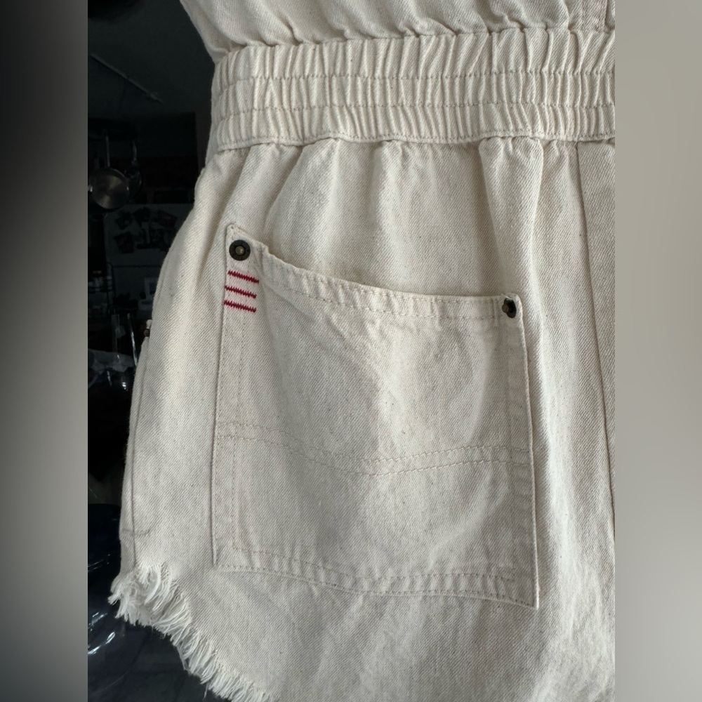 Urban Outfitters BDG Devin Distressed Denim Cream Romper - Picture 10 of 11